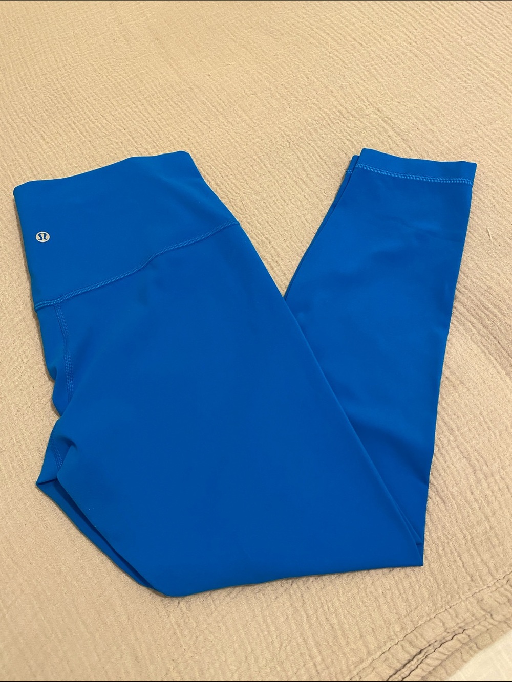 lululemon athletica  Bright Blue Performance Leggings. Size 10
